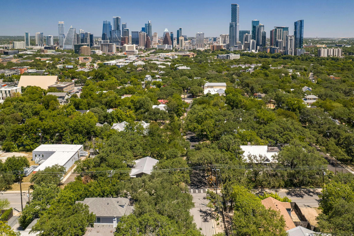 1800 Brackenridge St — photo 3