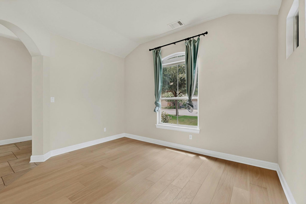 4804 Taurus Walk — photo 3