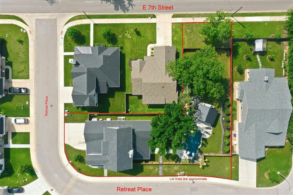 105 Retreat Pl — photo 2