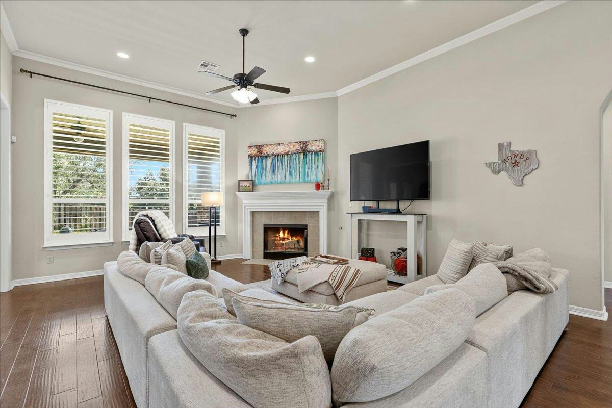 17604 Wildrye Dr — photo 2