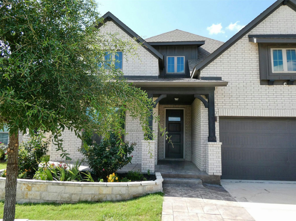1017 HIGHCREST — exterior