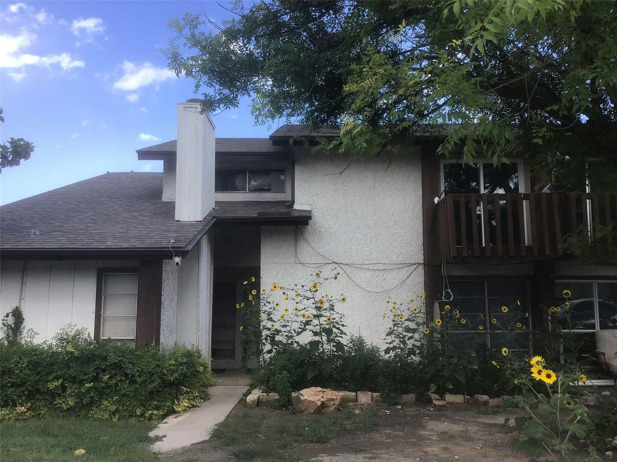9407 Grouse Meadow Ln #A,B,C,D — photo 2