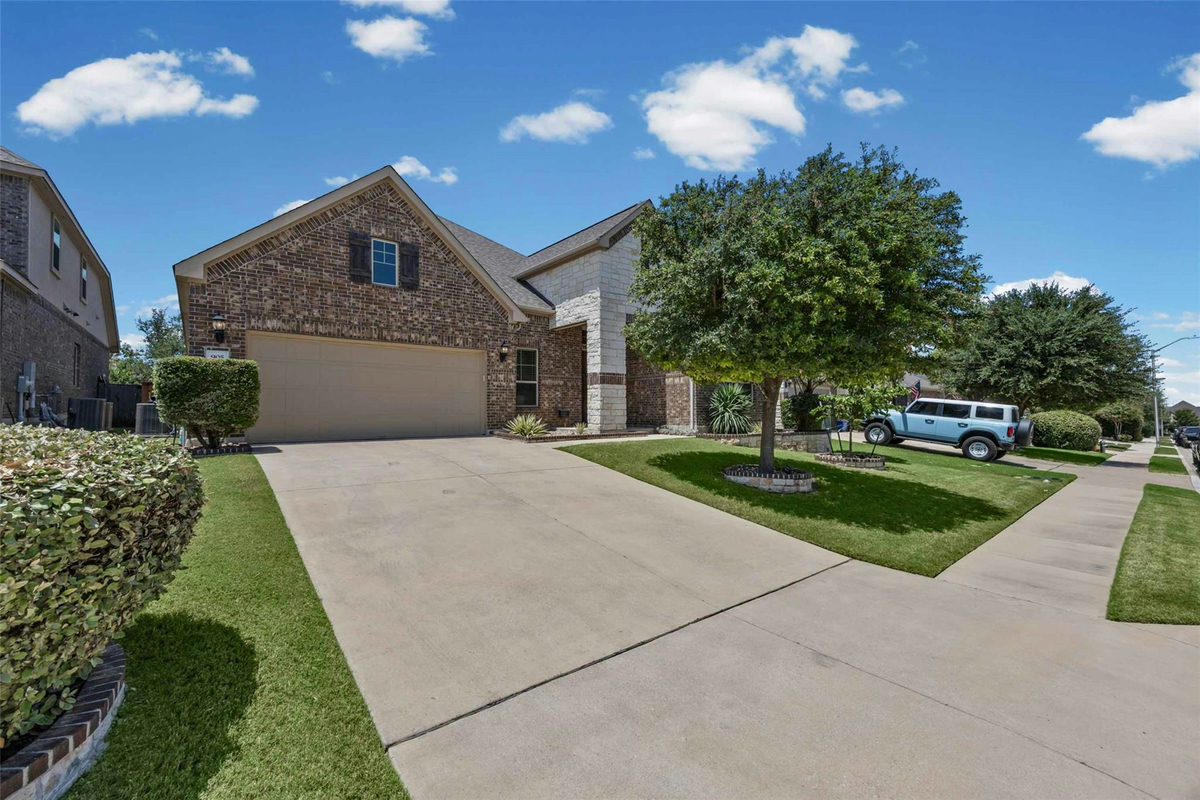 905 Bliss Ln — photo 5