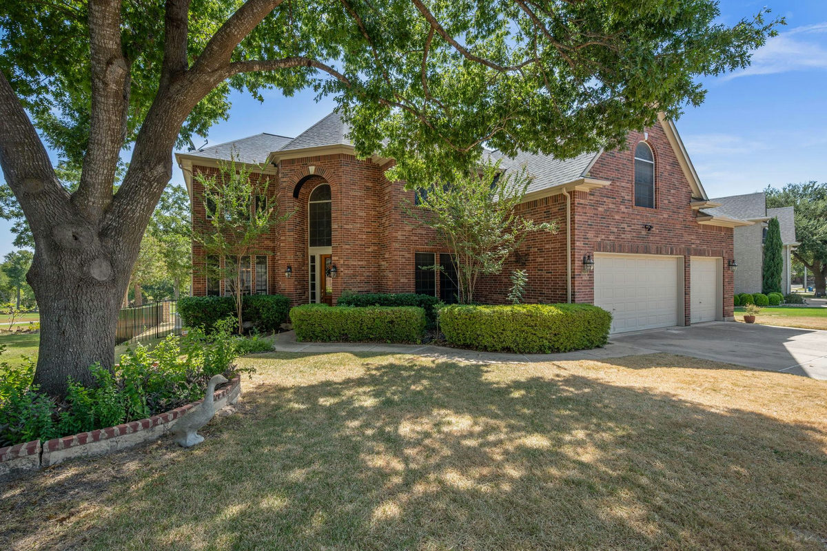 2007 Golden Bear Dr — photo 3