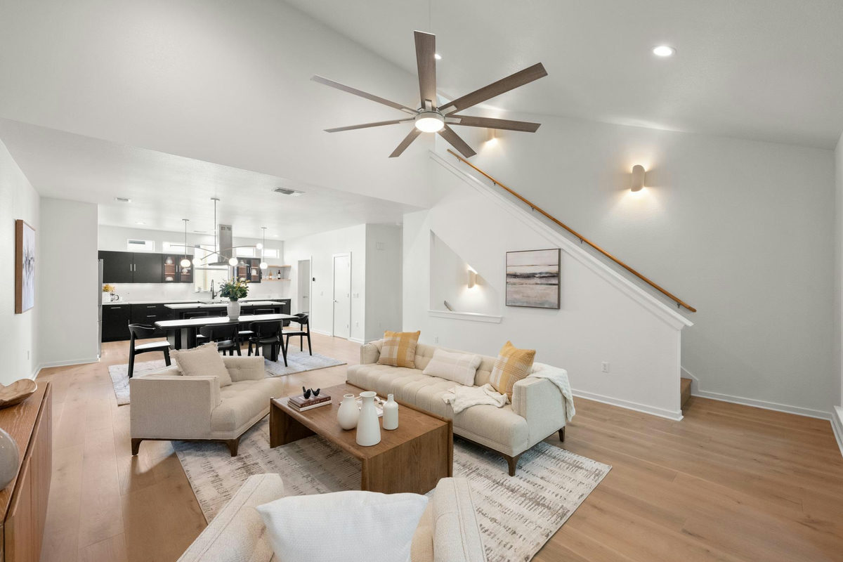 1205 Kinney Ave #H — photo 3