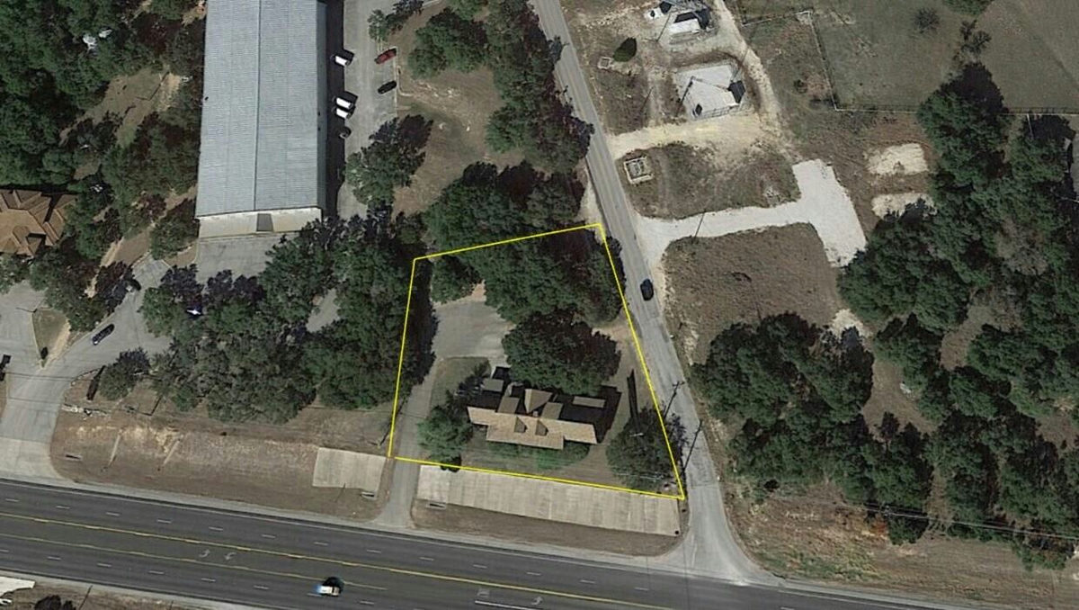 4225 E Highway 290 — photo 2