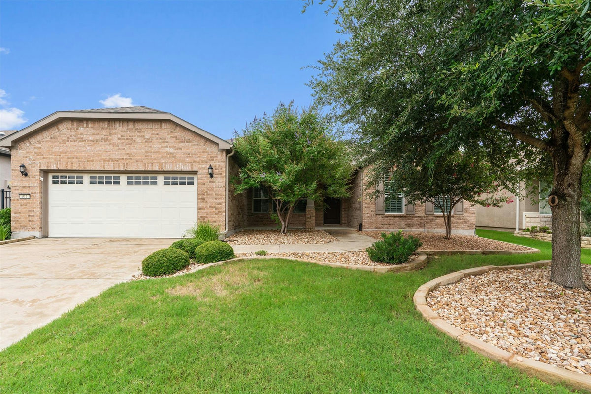 511 Davis Mountain Cir — exterior