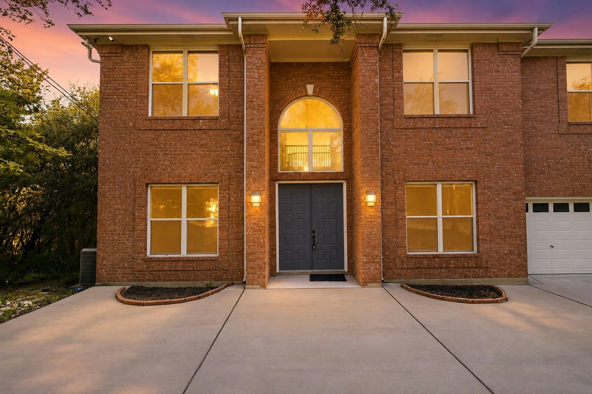8204 Texas Plume Rd — photo 2
