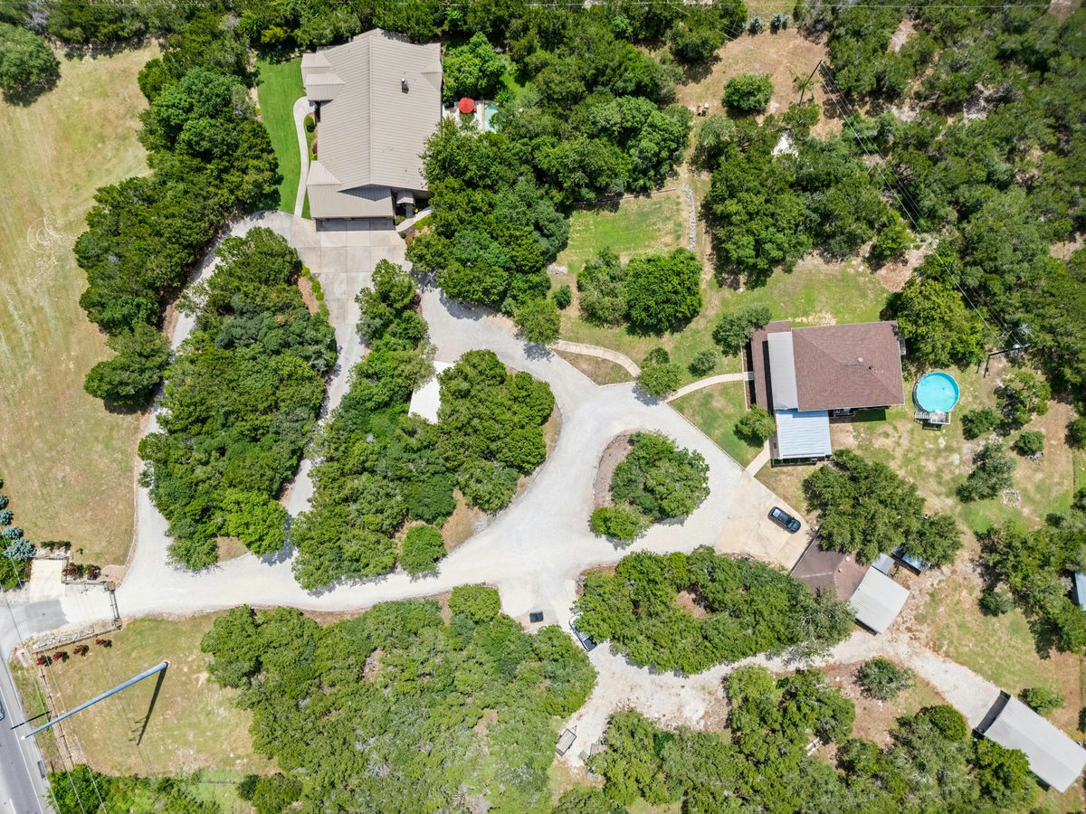 13901 FM 1826 — photo 3