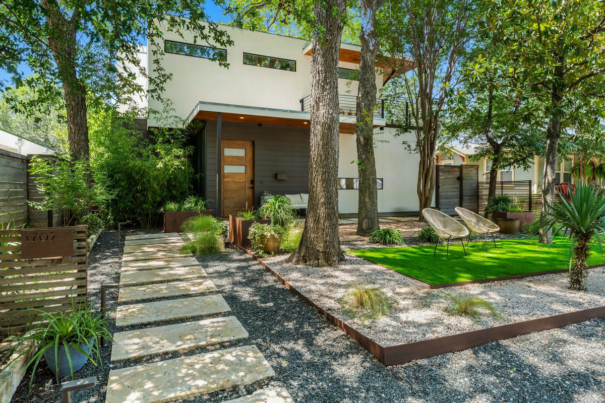 1707 Willow St — exterior
