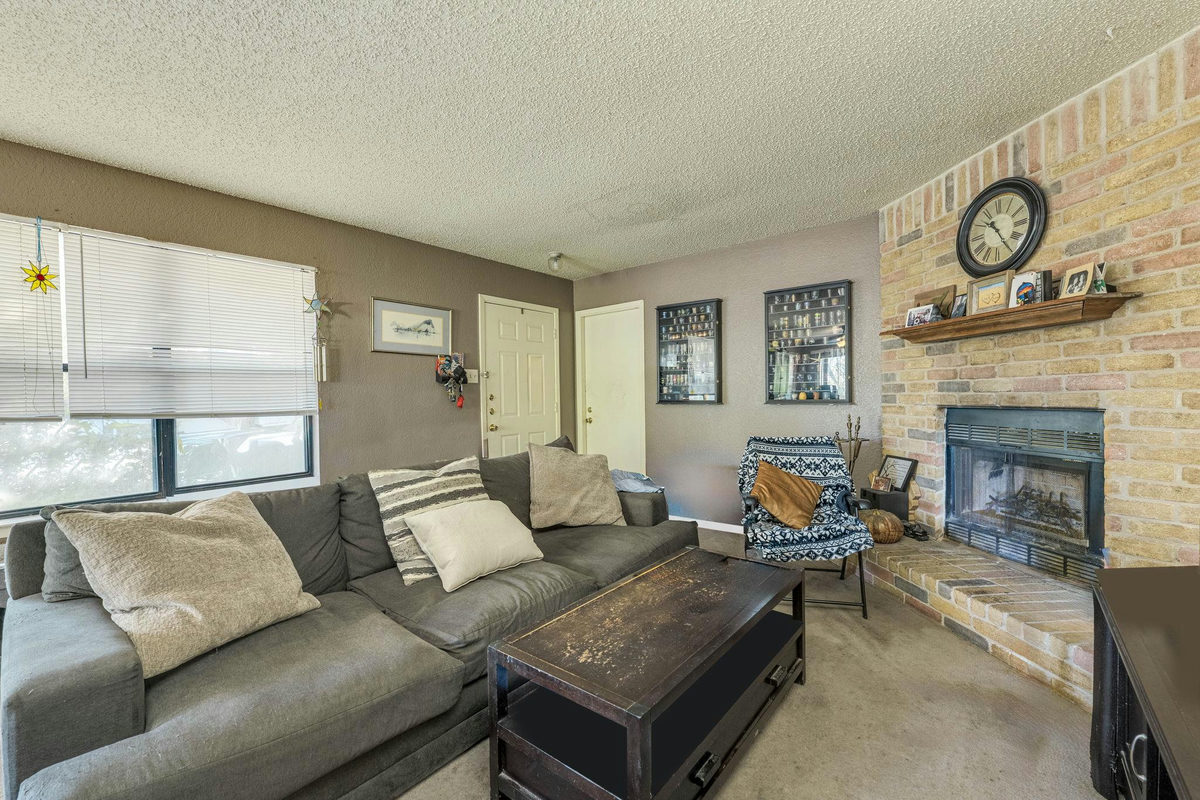 12301 Deer Falls Dr #A & B — photo 5