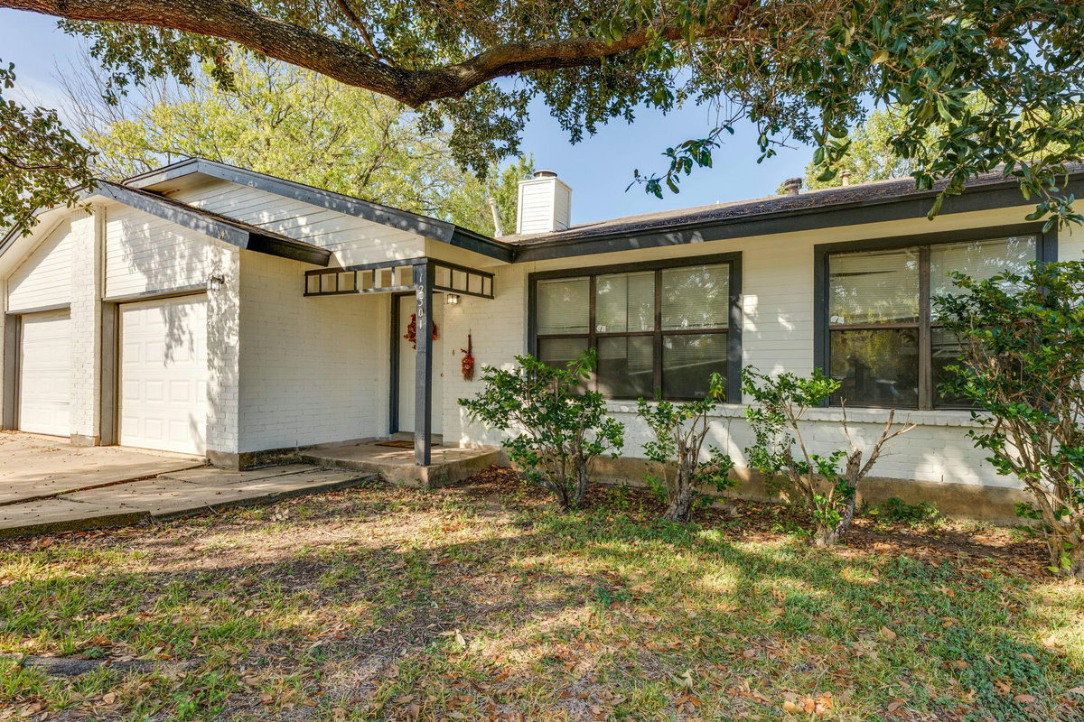 12301 Deer Falls Dr #A & B — photo 2