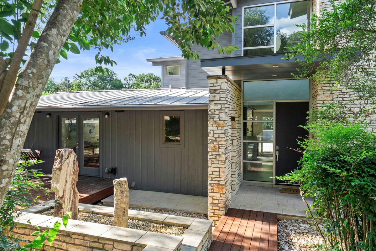 601 Westwood Ter — photo 3