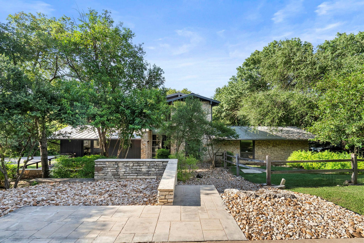 601 Westwood Ter — exterior