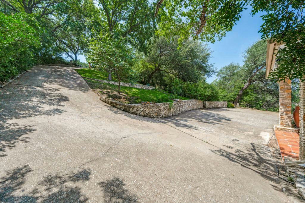 5804 Ginre Cv — photo 4