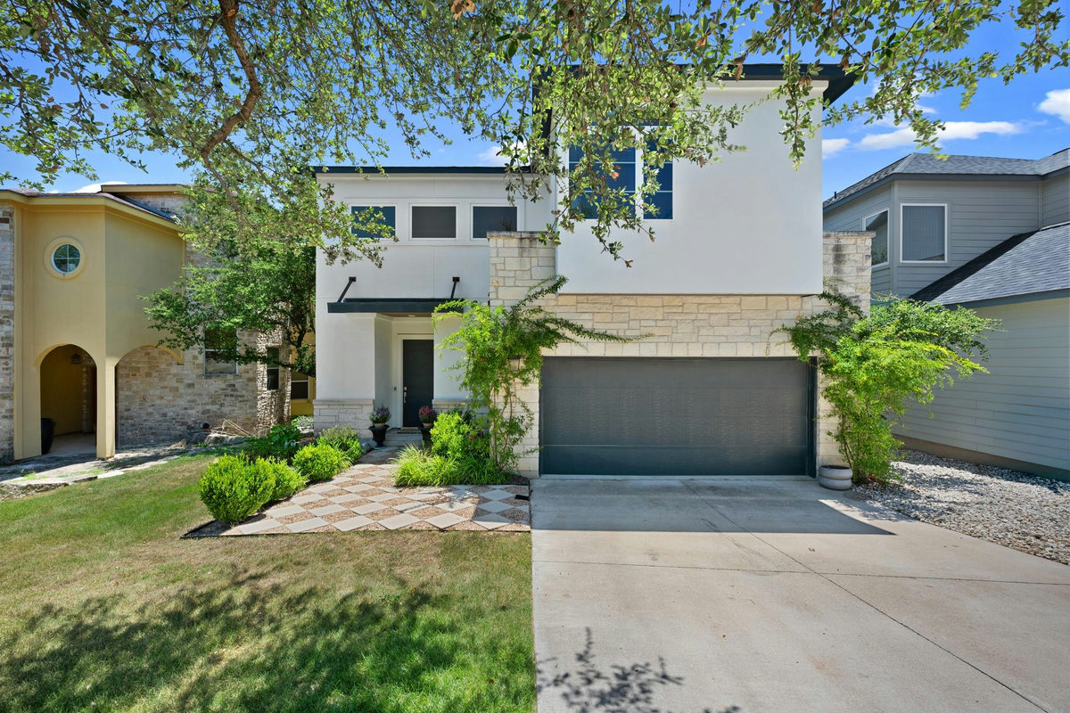 14905 Oklahoma St — exterior