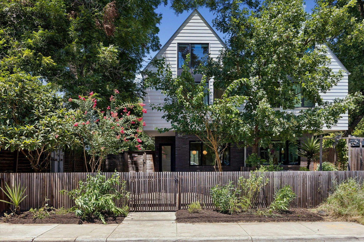 52 Waller St #A — photo 2