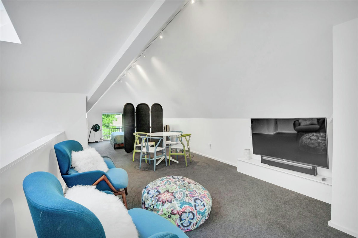 52 Waller St #A — photo 4