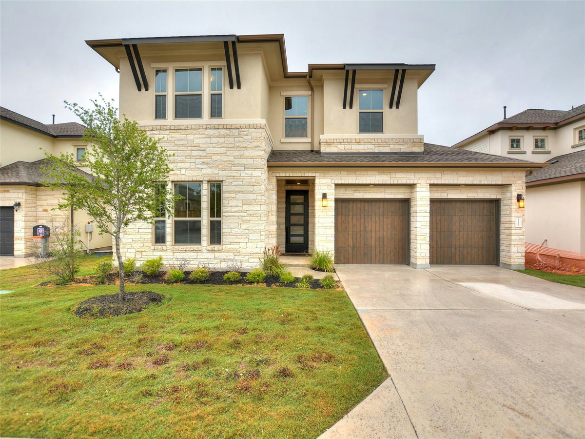 11000 CUT PLAINS Loop — exterior