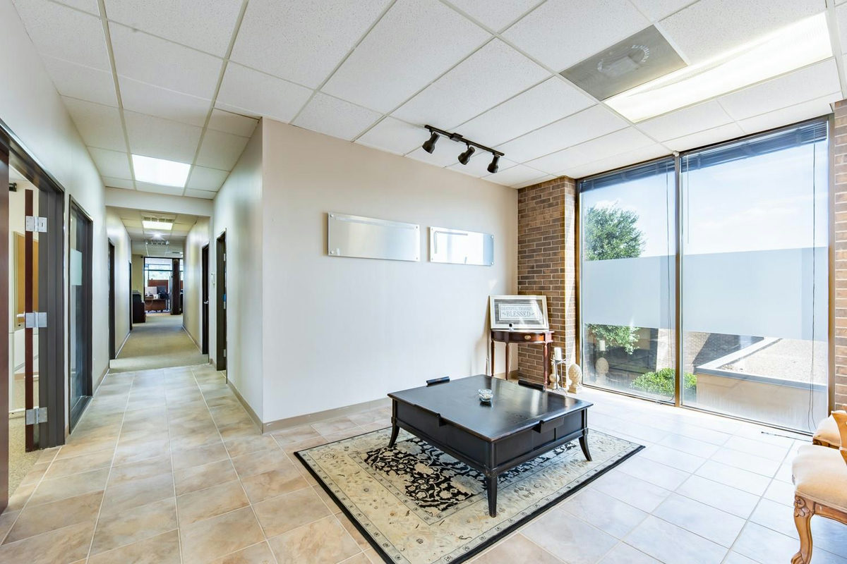 8500 Shoal Creek Blvd #200 — photo 4