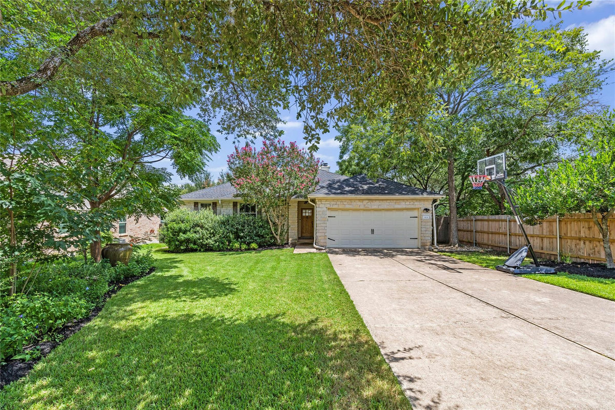 9131 Edwardson Ln — exterior