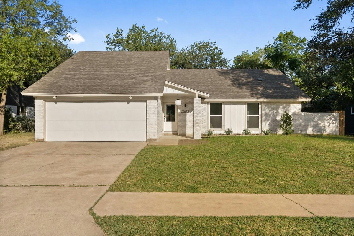 7405 Whispering Winds Dr — photo 2