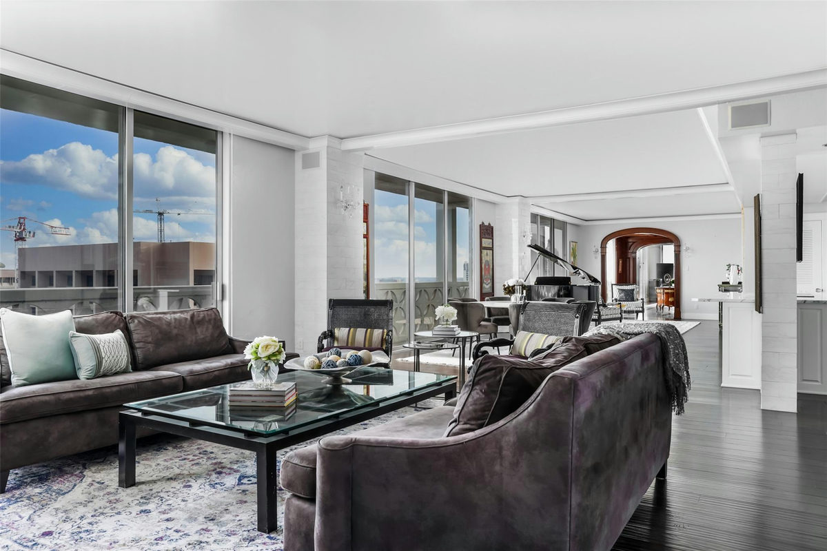 1801 Lavaca St #12GHJ — exterior