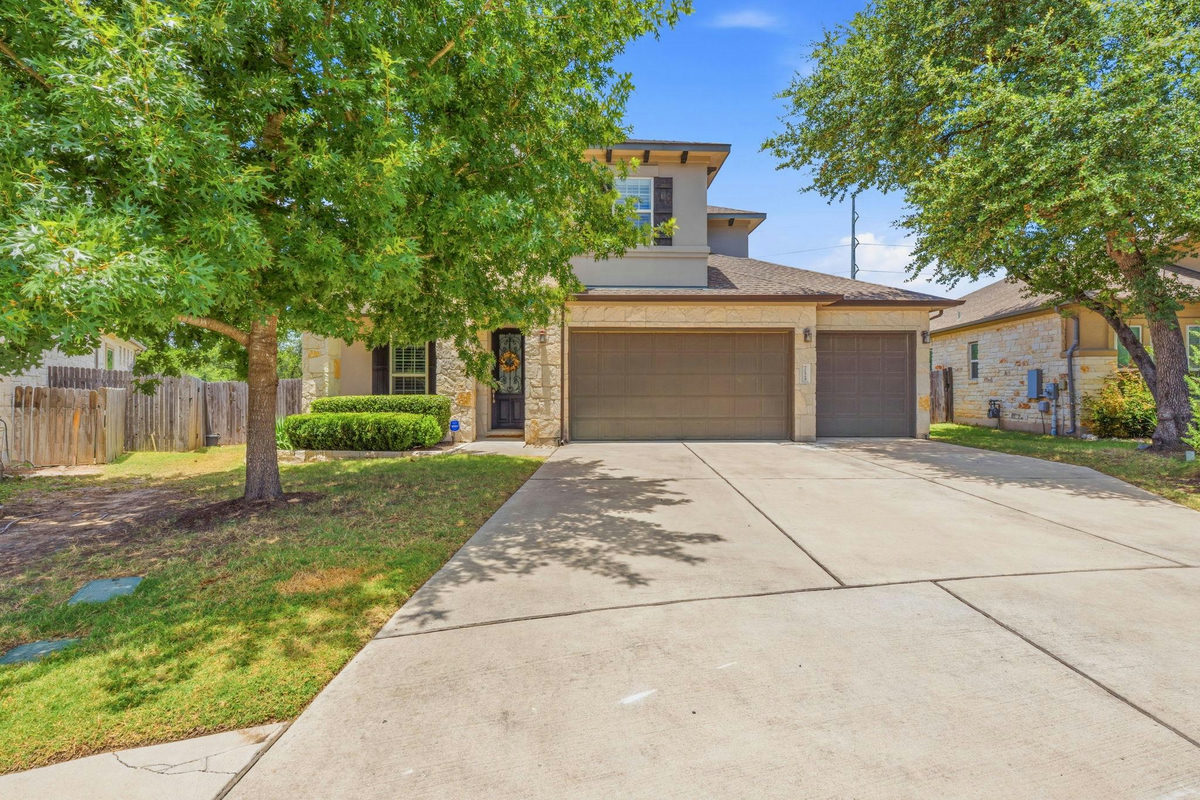 7124 Calpe Dr — photo 2