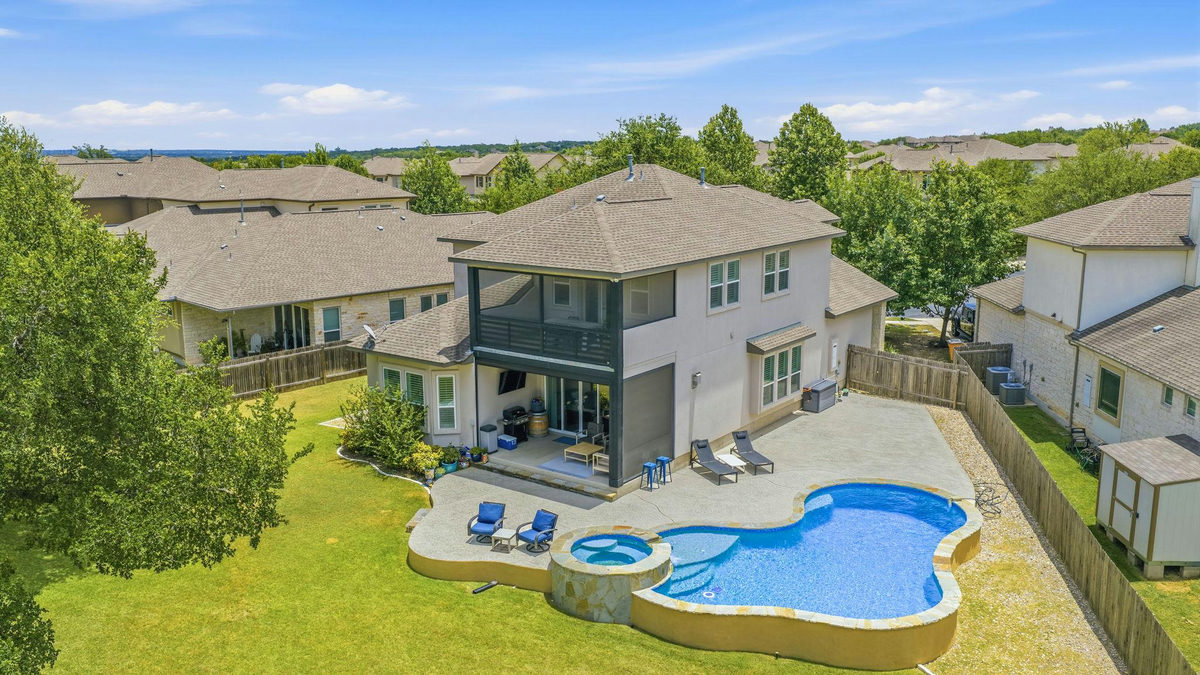 7124 Calpe Dr — photo 3