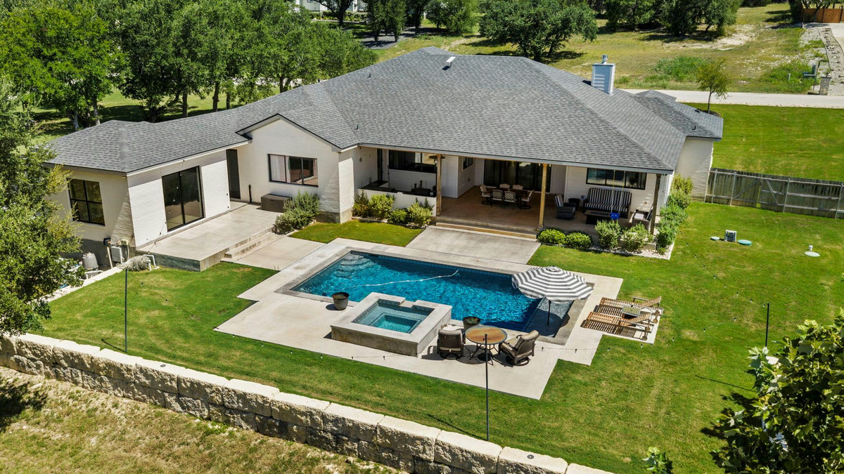105 Taylor Creek Way — exterior