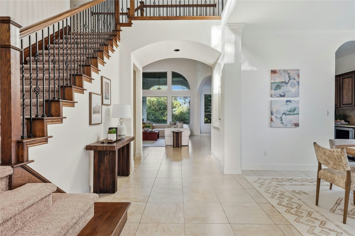 8817 Ambrosia Dr — photo 4