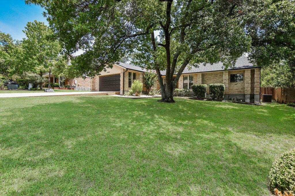 10803 Leafwood Ln — photo 2