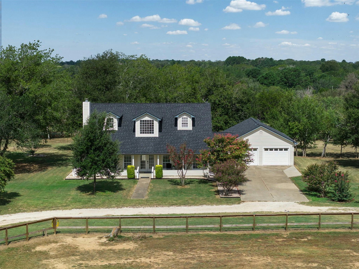 577 Herron Trl — exterior