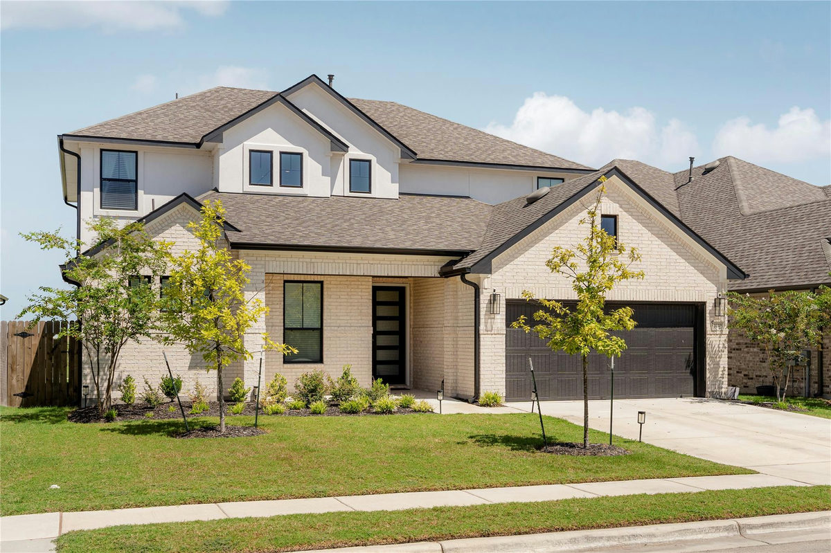 20225 Dustin Ln — photo 2