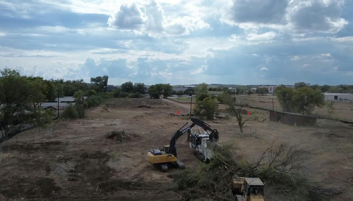 8010 Burleson Rd #7 — photo 3