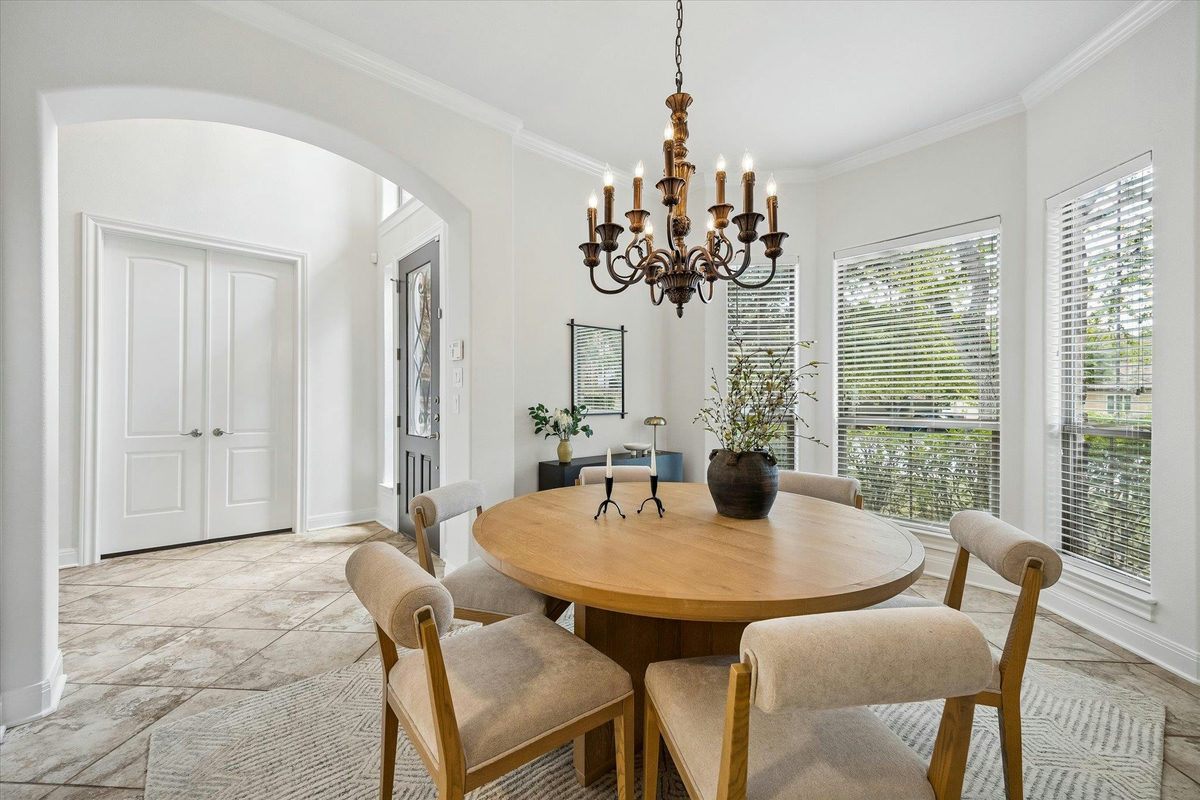 11600 Hunters Green Trl — photo 5