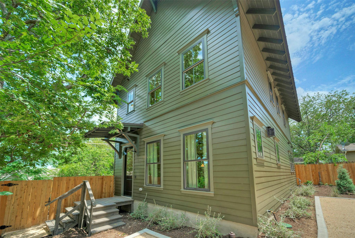 3309 Larry Ln #2 — photo 2