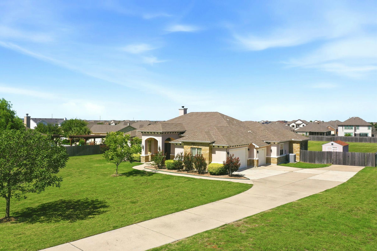 120 W Vienna Dr — photo 4