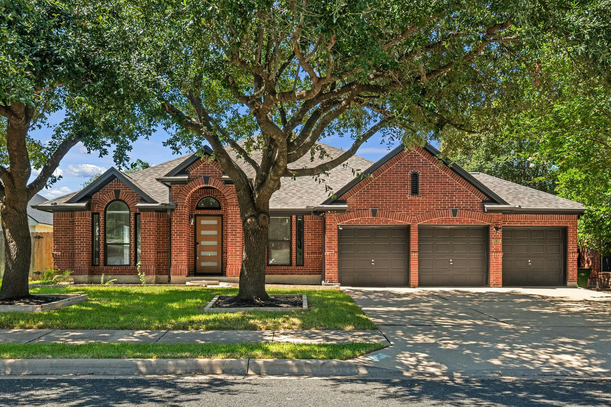 3539 Laurel Bay Loop — exterior