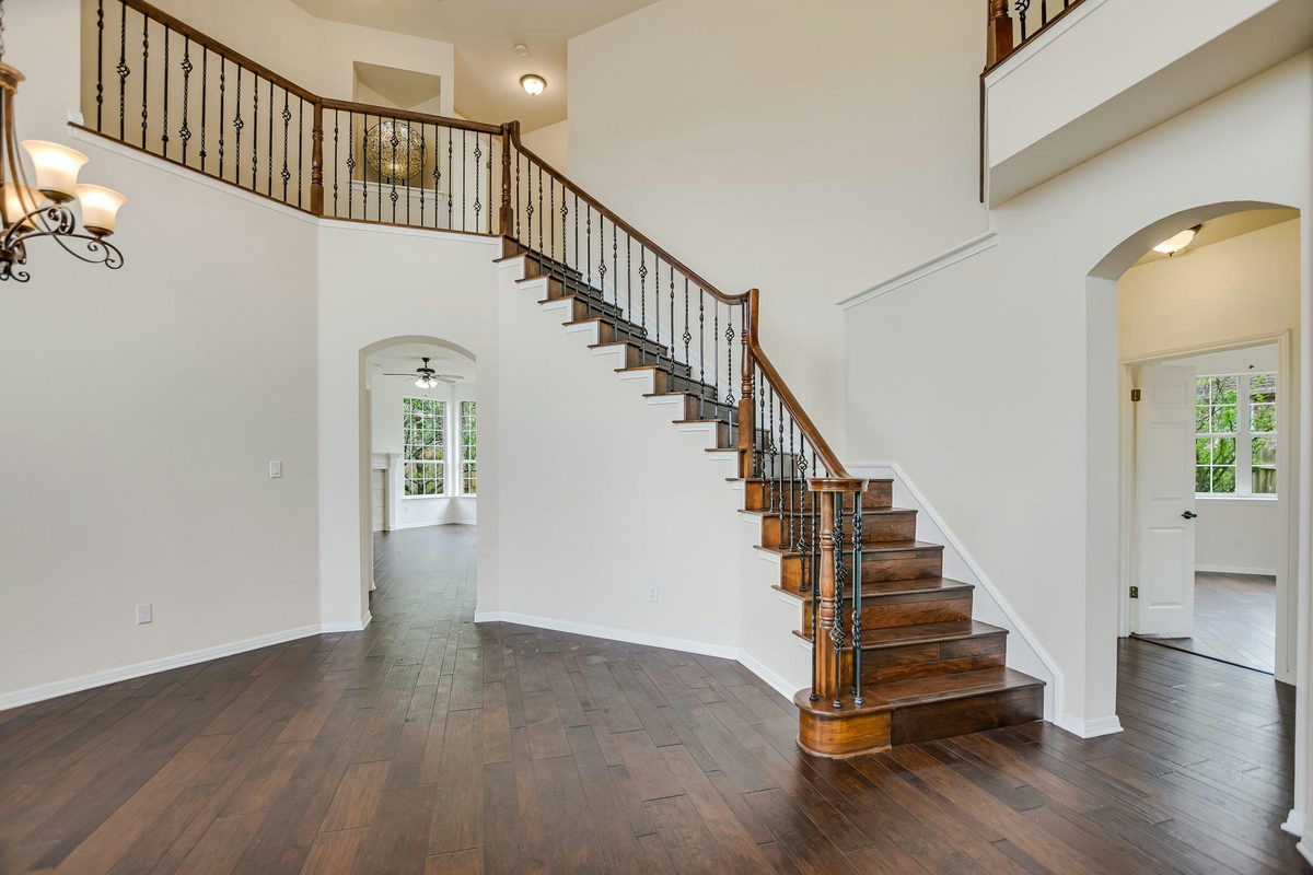 10201 Spicewood Mesa — photo 3