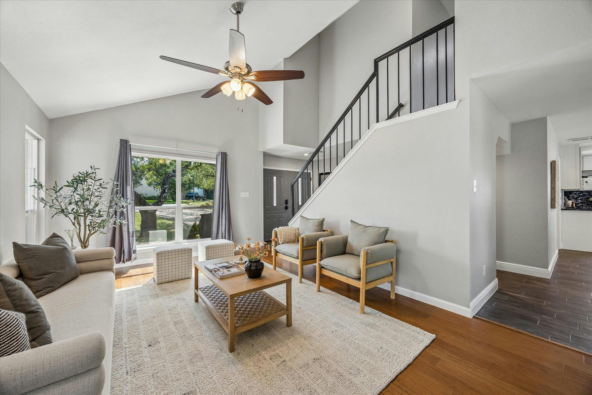 7905 & 7907 Tiffany Dr — photo 3