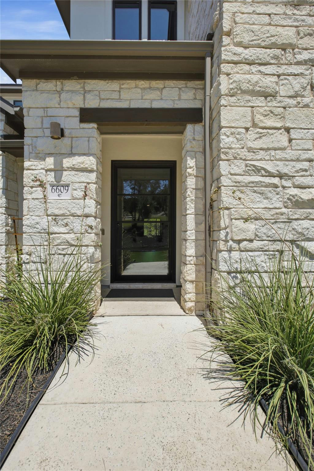 6609 Rocky Grotto Cv — photo 5
