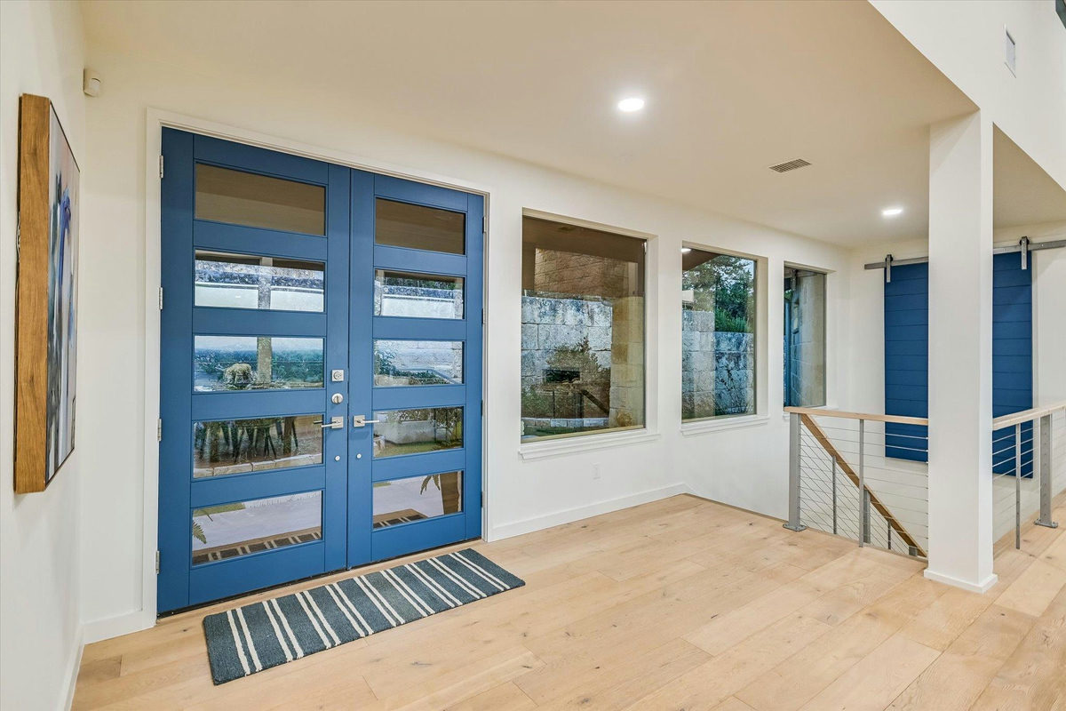 1151 Eagle Point Dr — photo 5