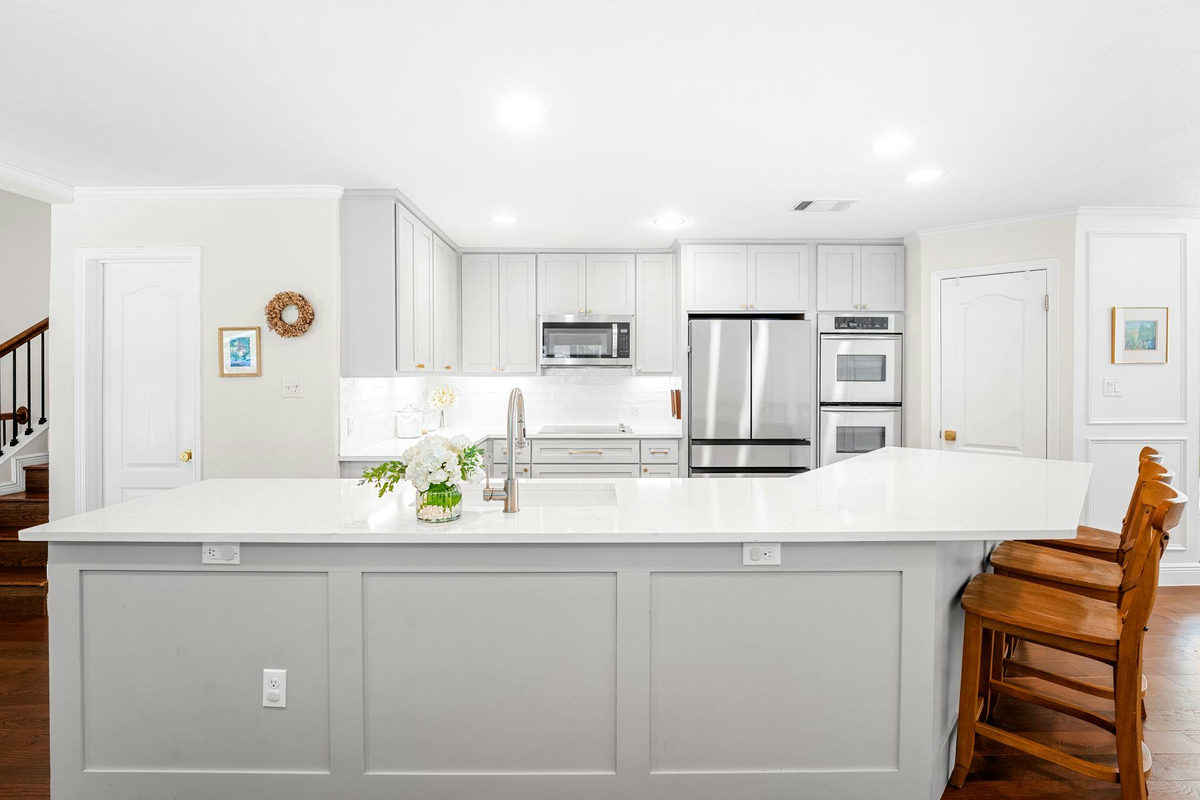 9442 Spring Hollow Dr — photo 4