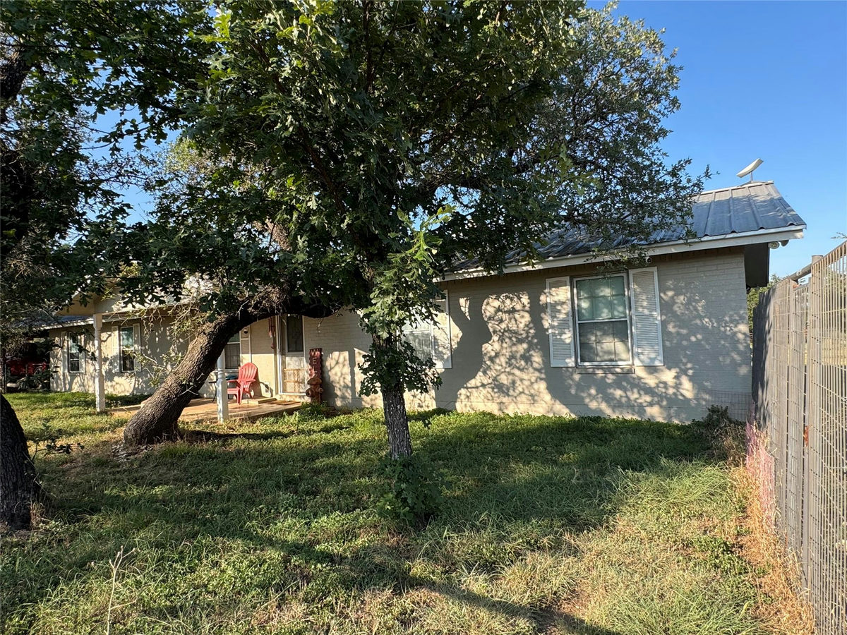 223 County Road 303 — photo 4