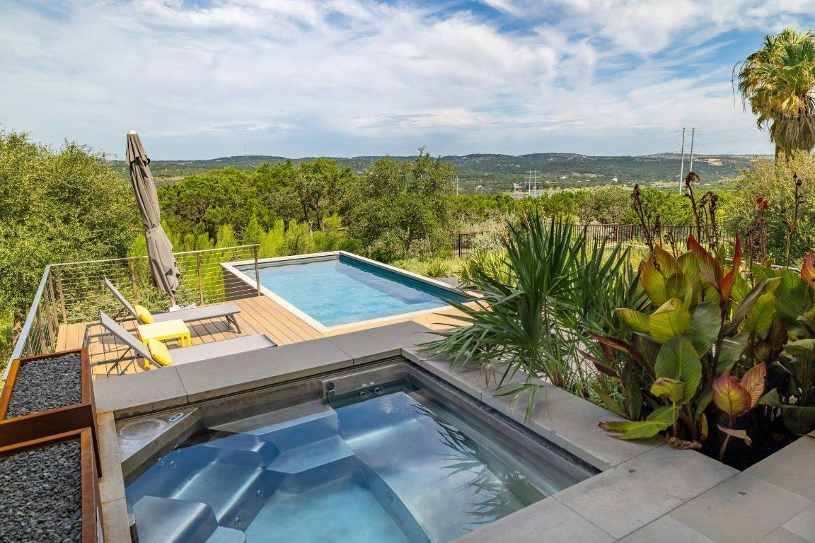 3610 Crosswind Dr — exterior