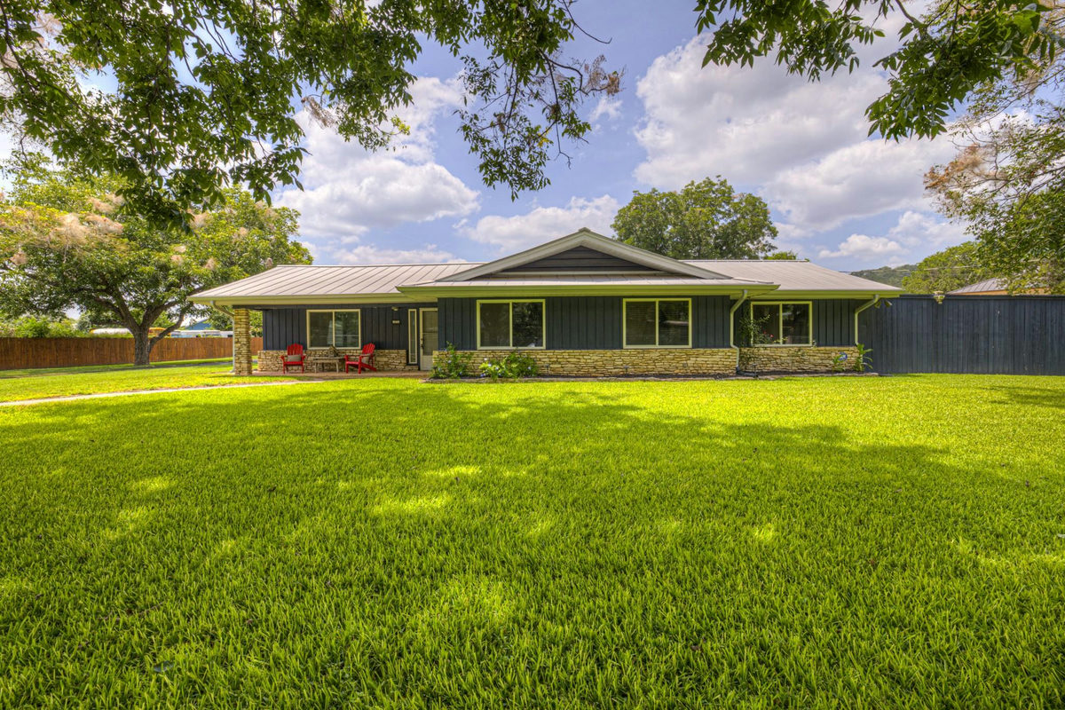 635 Riverside Path — photo 4