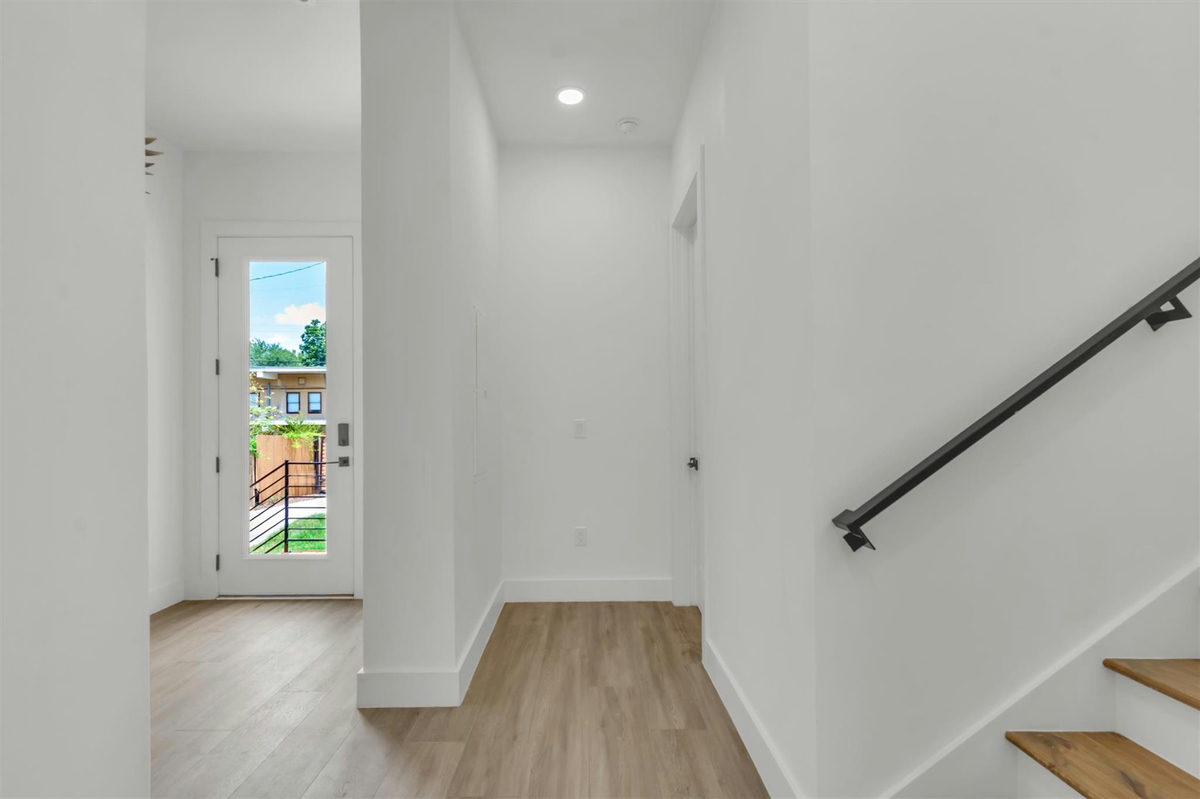 3101 Lyons Rd — photo 5