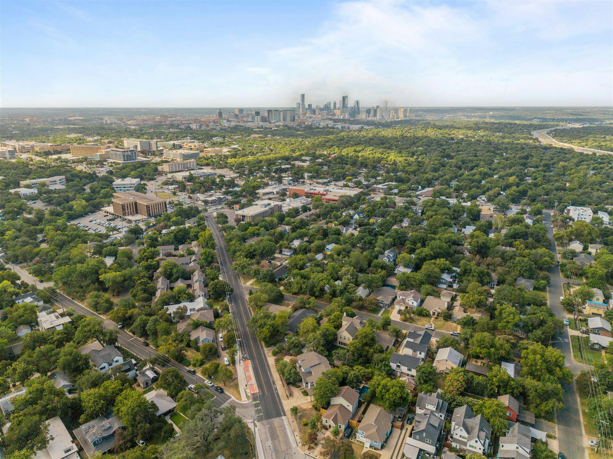 3806 Bull Creek Rd #B — photo 3