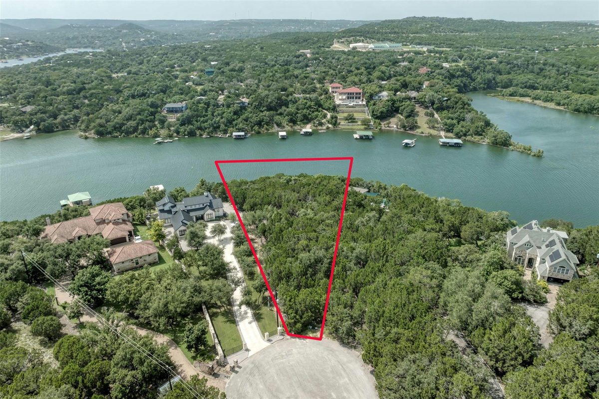 16808 Travista Dr — exterior
